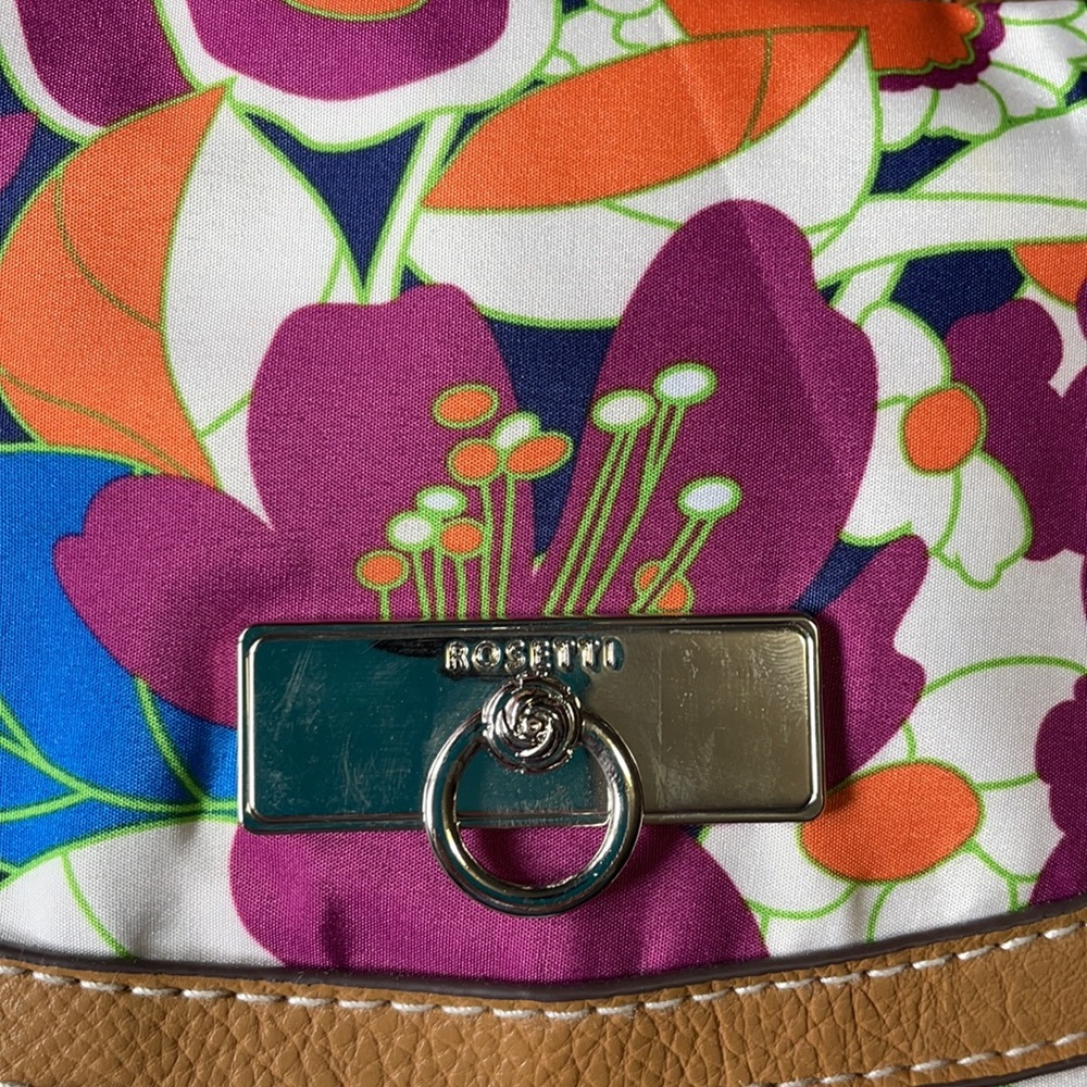 Hand Bag - Picture 2 of 8